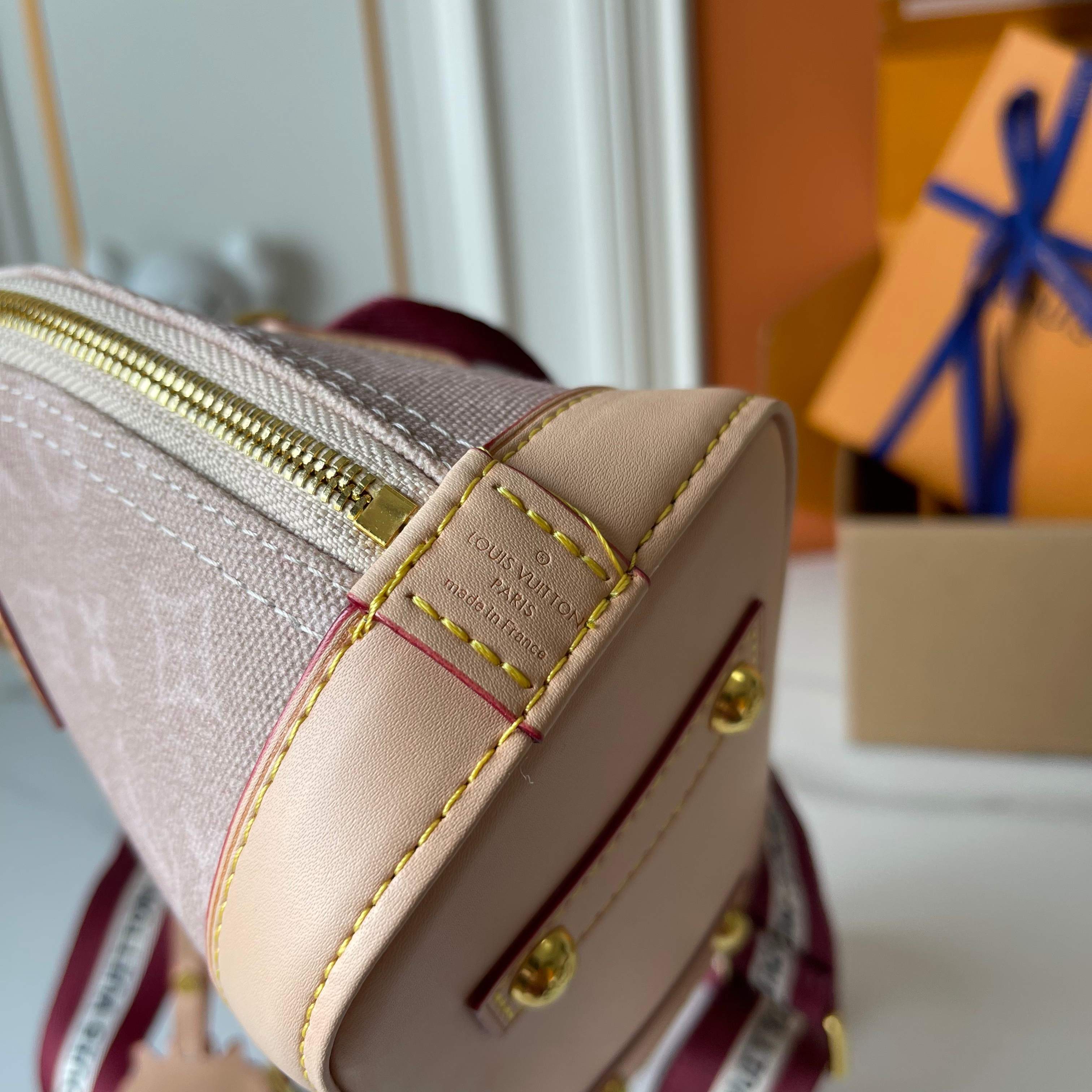 スーパーコピーバッグ国内発送対応N品安全必ず届く信用できるサイト